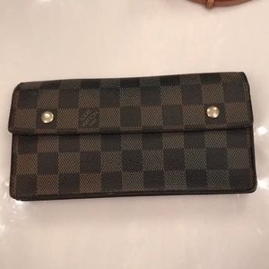 Authentic LV wallet